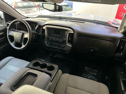 Chevrolet Silverado 5.4 2500 Doble Cabina Ls 4x2 At