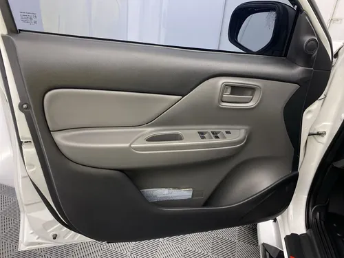 Mitsubishi L200 2.5l
