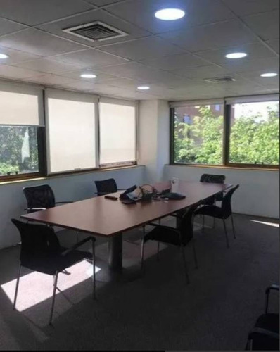 Imagen 6 de 10 de Arriendo Moderna Oficina Habilitada Y Amoblada 360mt2