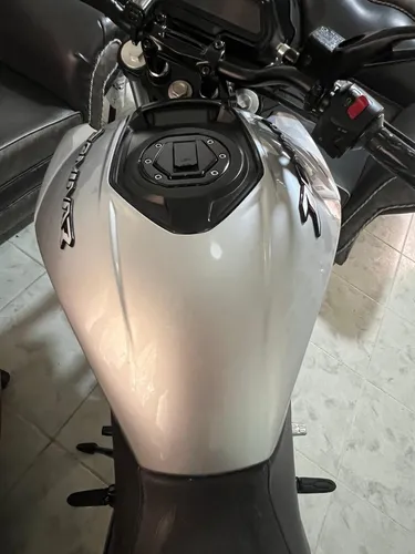 Vendo Dominar 400 Modelo 2022