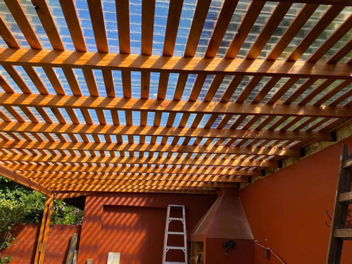 Imagen 4 de 7 de Pergolas Deck De Madera Dura Todo Tipo De Carpintería