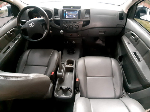 Imagen 9 de 11 de Toyota Hilux 2.5 Full 4x4