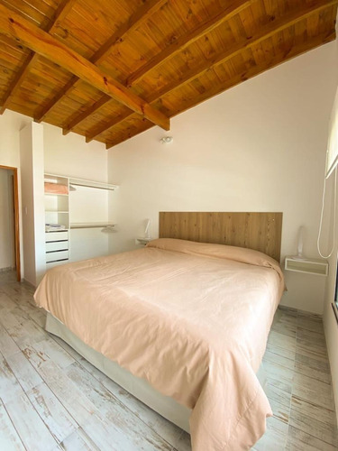 Imagen 5 de 14 de Alquiler Aguas Verdes Duplex 3 Amb Y Casa 2 Amb