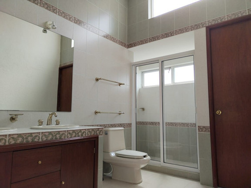 Casa En Venta Para Remodelar En Lomas De Chapultepec