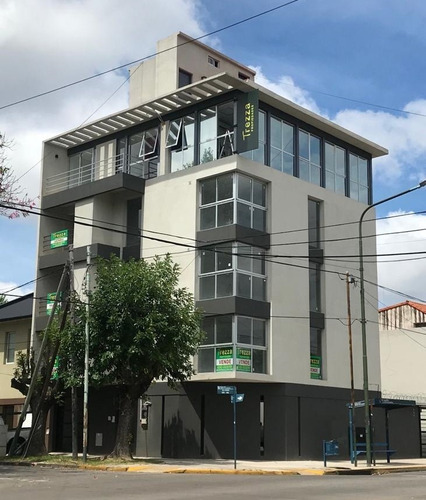 Imagen 3 de 13 de A Estrenar!! Semipiso Con Balcon De 55 M2