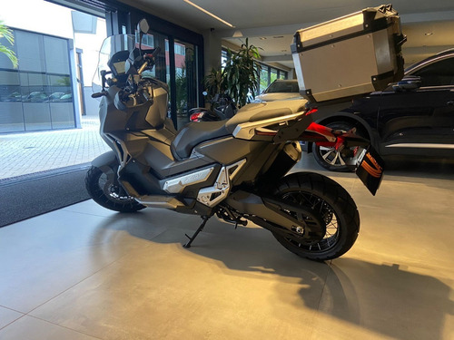 Imagem 4 de 7 de Honda X-adv