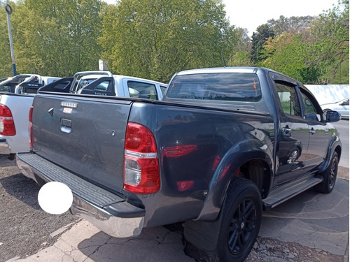 Toyota Hilux 3.0 Cd Srv Cuero 171cv 4x4