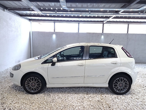Fiat Punto Sporting Full Full 1.6n | 2014