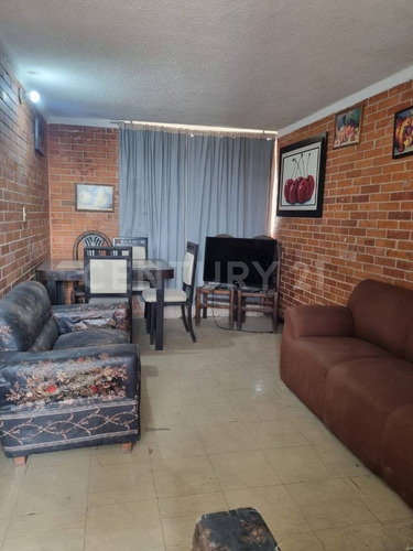 Departamento Con 3 Recamaras En Jardines De Los Báez Ecatepec