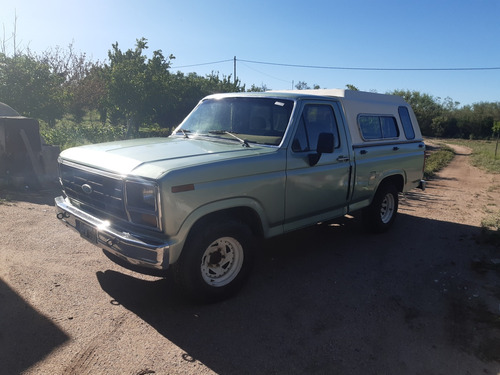 Ford F-100 3.6 Lujo