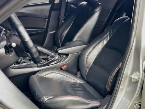 Mazda 3 2.0 Prime