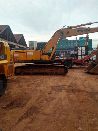 Escavadeiras Hyundai Robex 210 Lc 7 2011 *repasse*