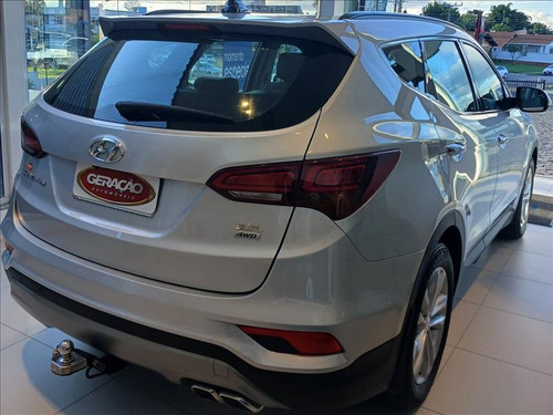 Hyundai Santa Fe 3.3 Mpfi 4x4 7 Lugares v6 270cv