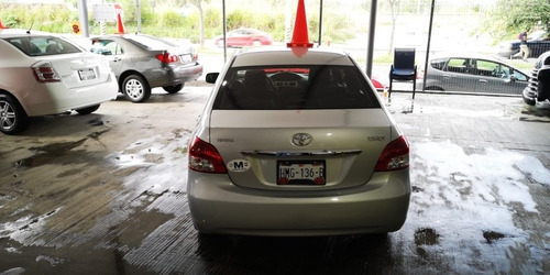 Imagen 4 de 15 de Toyota Yaris 2008 1.5 Sedan Premium 5vel Aa Ee Ra Mt
