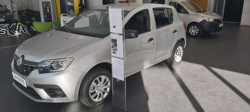 Autos Camionetas Renault Sandero Corolla Cruze Gol Corsa E