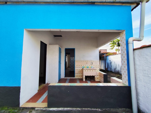 Vendo Casa 3 Quartos Bairro Vila Julieta Em Resende -rj