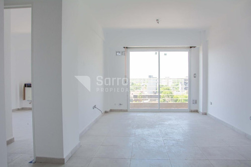 Imagen 2 de 11 de Venta Departamento 2 Ambientes - Moron (1°b)