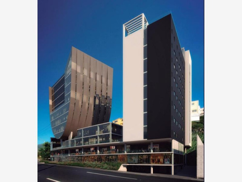 Imagen 1 de 6 de Local Comercial En Renta Colinas De San Jeronimo 11vo Sect