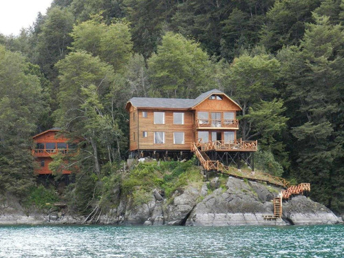 Imagen 7 de 30 de Isla Cui Cui Lago Puyehue 0