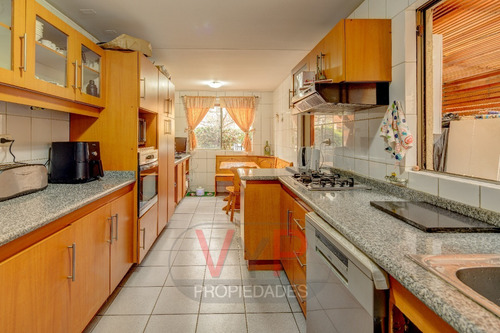 Imagen 6 de 18 de Esplendida Casa Consistorial - Se Aceptan Ofertas.-