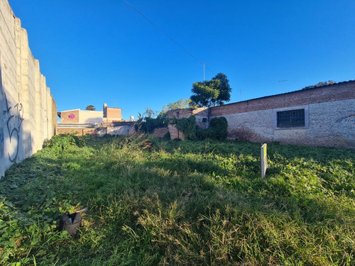Imagen 3 de 4 de Lote En Venta En El B° El Quinto A Mts Del Centro De Lujan (b)