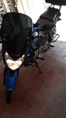 Bajaj Rouser