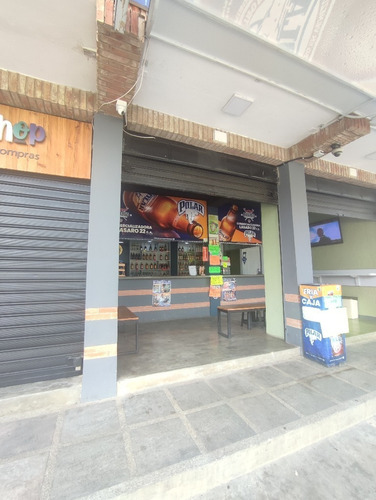 Imagen 15 de 15 de Fernando Guerrero Vende Fondo De Comercio Licoreria En San Diego La Cumaca