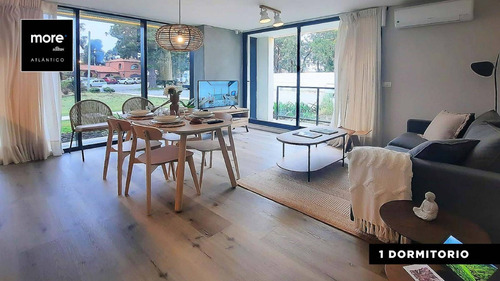 Venta Apartamento 2 Dormitorios Torre Atlantico Punta Del Este