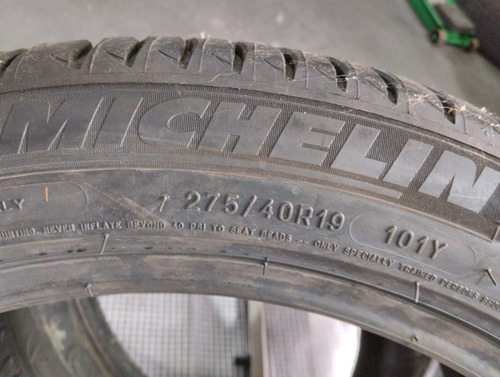 Pneus Michelin Primacy 3 275/40r19 (101y) Okm Par Runflat
