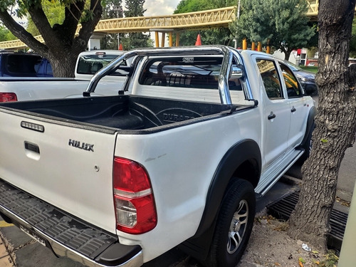 Imagen 6 de 12 de Toyota Hilux 2013 2.5 Cd Dx Pack I 120cv 4x2