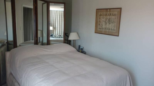 Imagen 18 de 24 de Departamento En Recoleta. 2 Dormitorios (1 En Suite) . Amplia Terraza