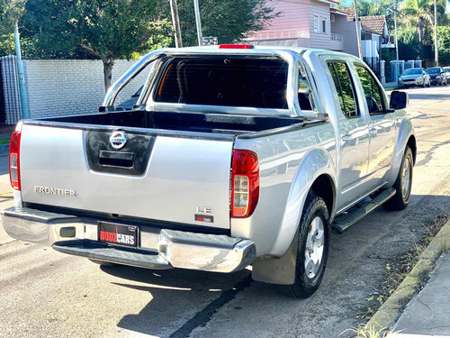 Nissan Frontier 2010 2.5 Le Cab Doble 4x4