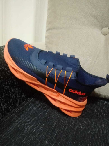 Tenis Asics