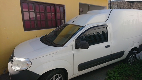 Imagem 1 de 7 de Fiat Fiorino 2016 1.4 Flex 4p