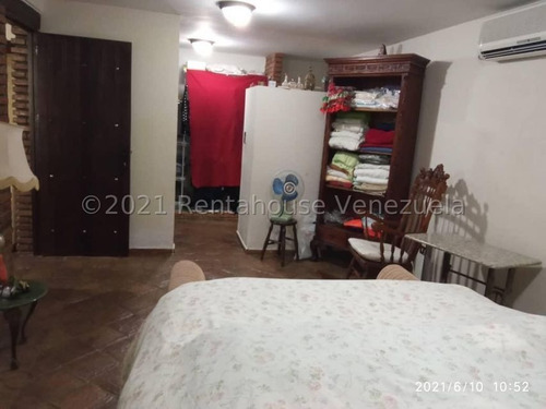Imagen 5 de 13 de Andreina Gonzalez Vende Casa En El Parral Valencia 22-18041