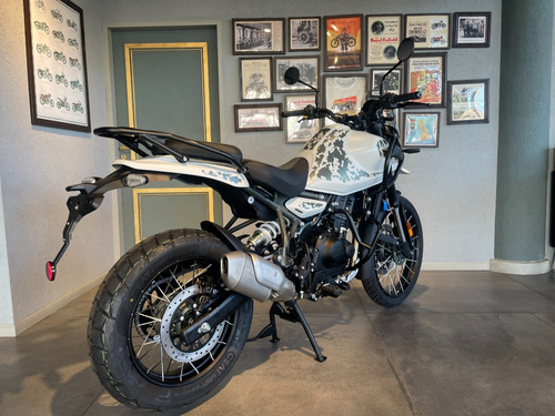 Royal Enfield Himalayan 450