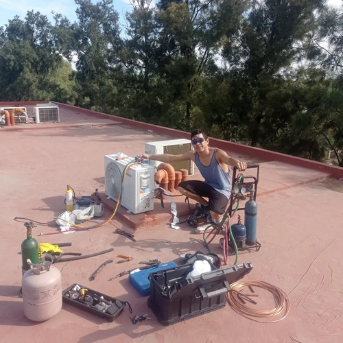Imagen 5 de 12 de Instalación Aire Acondicionado Split Tec.oficial Matriculado