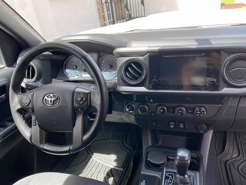 Imagen 2 de 9 de Toyota Tacoma 2019 3.5 Trd Sport 4x4 At
