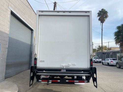2016 International 4300 Caja Seca 24' Pies