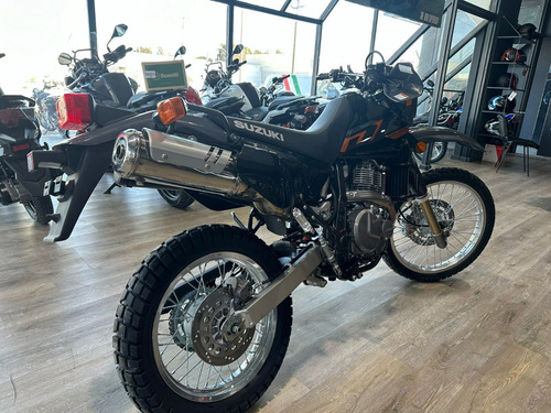Suzuki Dr 650