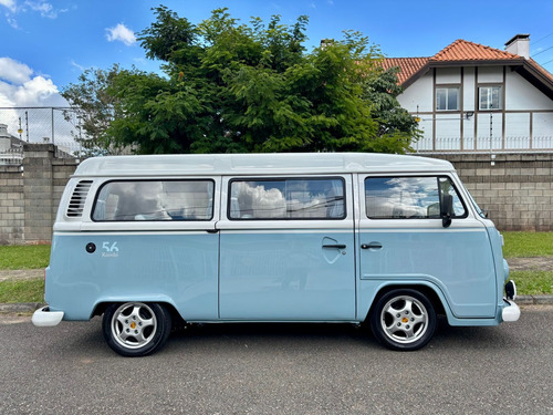 Volkswagen Kombi 1.4 Total Flex 3p