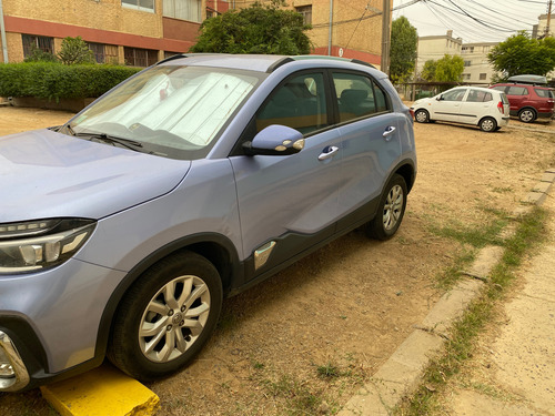 Dongfeng AX4 1.6 Luxury Mt5