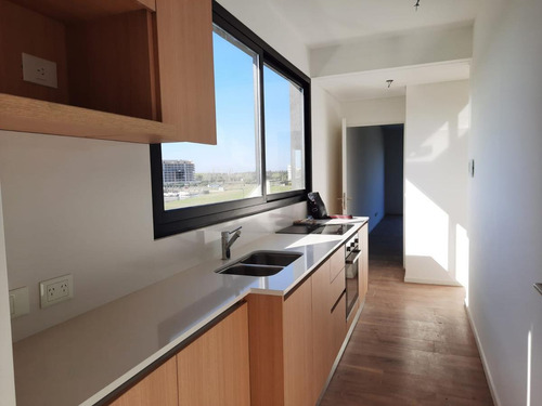 Imagen 11 de 30 de Alquiler Departamento 4 Ambientes Con Dependencia Al Rio En Barrio Puerto Escondido Nordelta