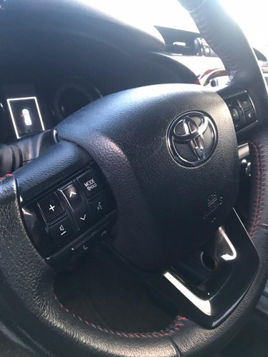 Toyota Hilux 2.4 Cd 150cv 4x2