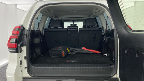 Imagen 24 de 25 de Toyota Prado Tx-l 3.0