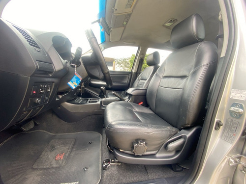 Imagen 18 de 25 de Toyota Fortuner 2.7