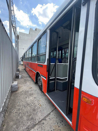 Imagen 13 de 21 de Mercedes Benz Oh 1618 Escolar 45 Asientos