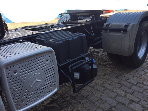 Mercedes-benz Axor 1933 2013