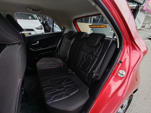 Kia Picanto 1.0 EX 12V FLEX 4P AUTOMÁTICO