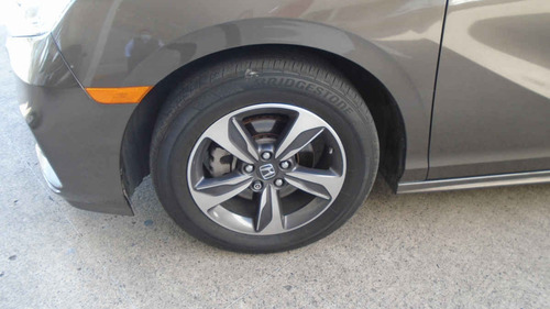 Imagen 2 de 8 de Honda Odyssey 2018 5p Touring V6/3.5 Aut